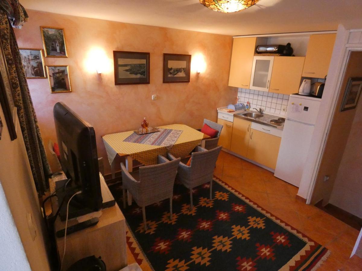 Apartments Getruda Krk Town Εξωτερικό φωτογραφία